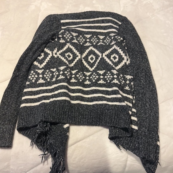 Cardigan - Picture 3 of 5